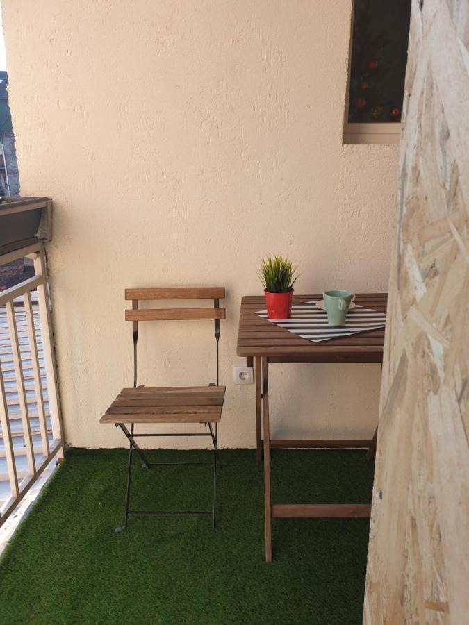 Studio Apartment "Savski Trg" Belgrado Exterior foto